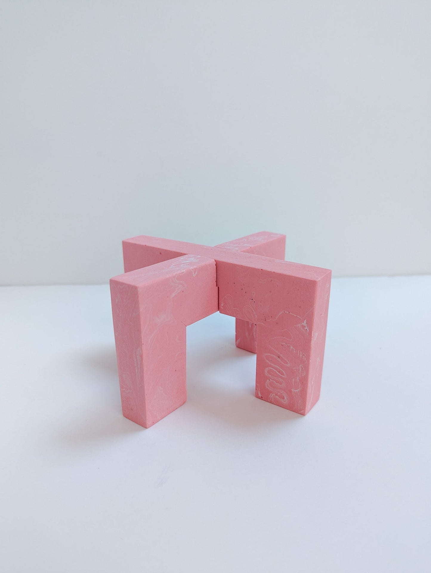 Pink Interlocking Plant Pedestal