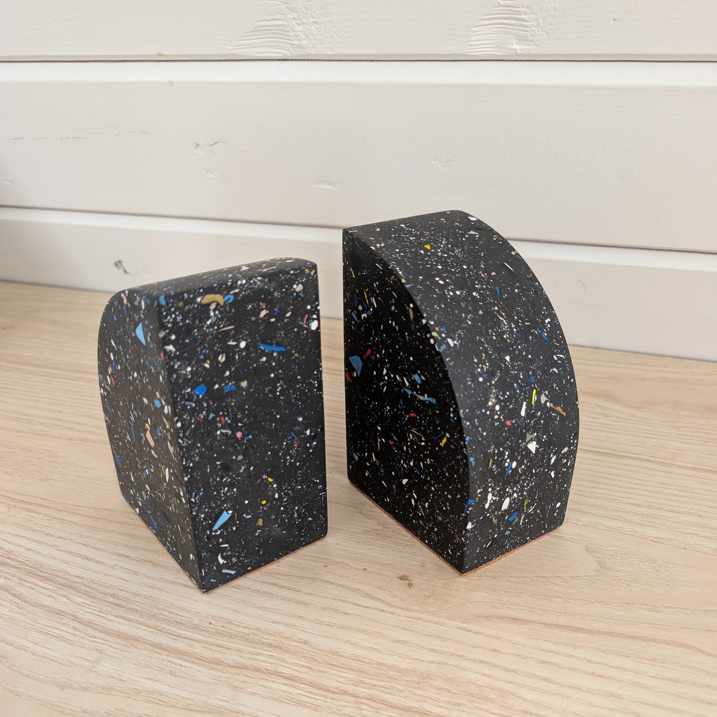 Black Terrazzo Curve Bookends