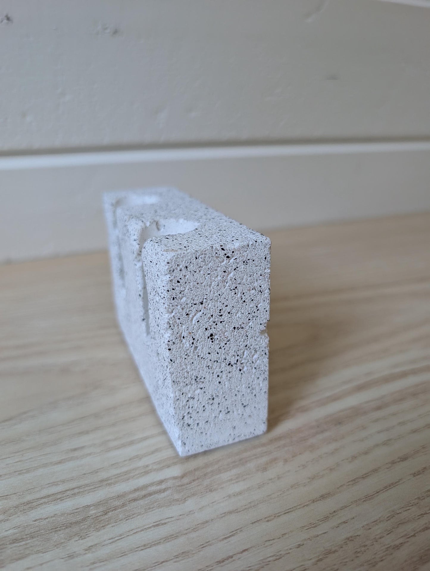 Modern Concrete Exposed Edge Candlestick Holder