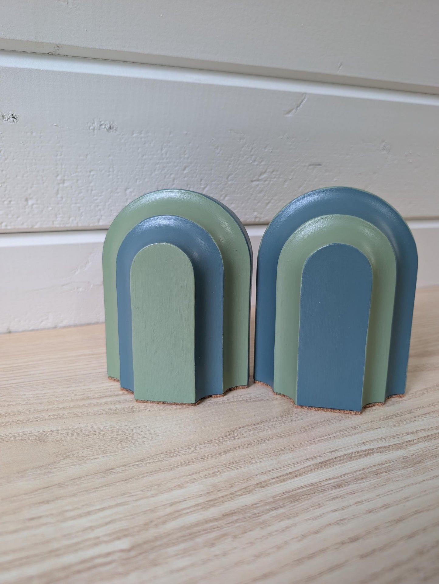 Painted Arch Bookends