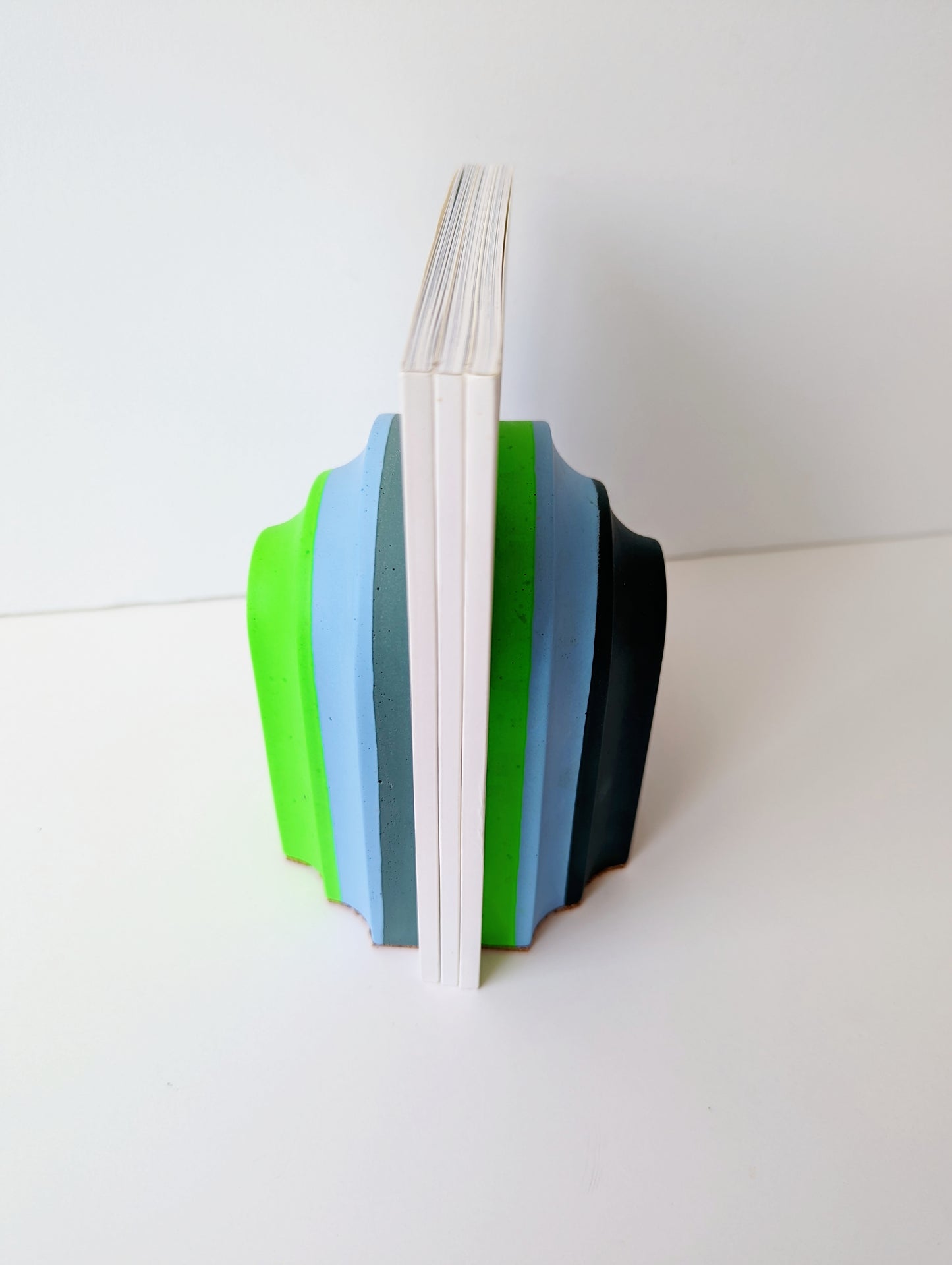 Neon Green Layered Arch Bookends (Set of 2)