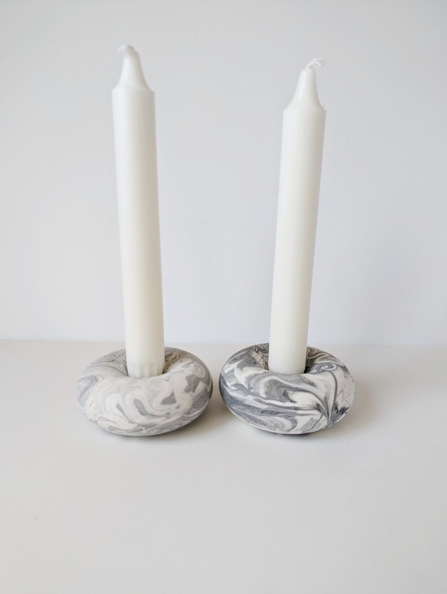 Black & White Marbled Donut Taper Holder