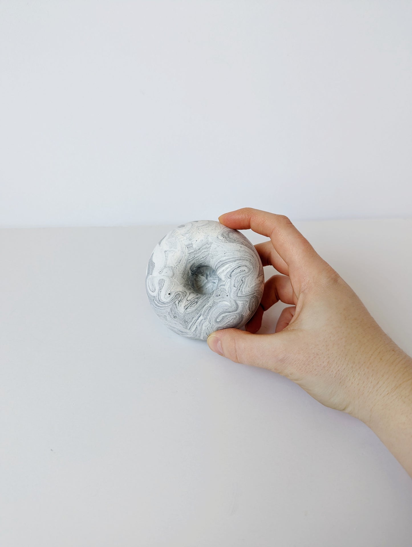 Black & White Marbled Donut Taper Holder