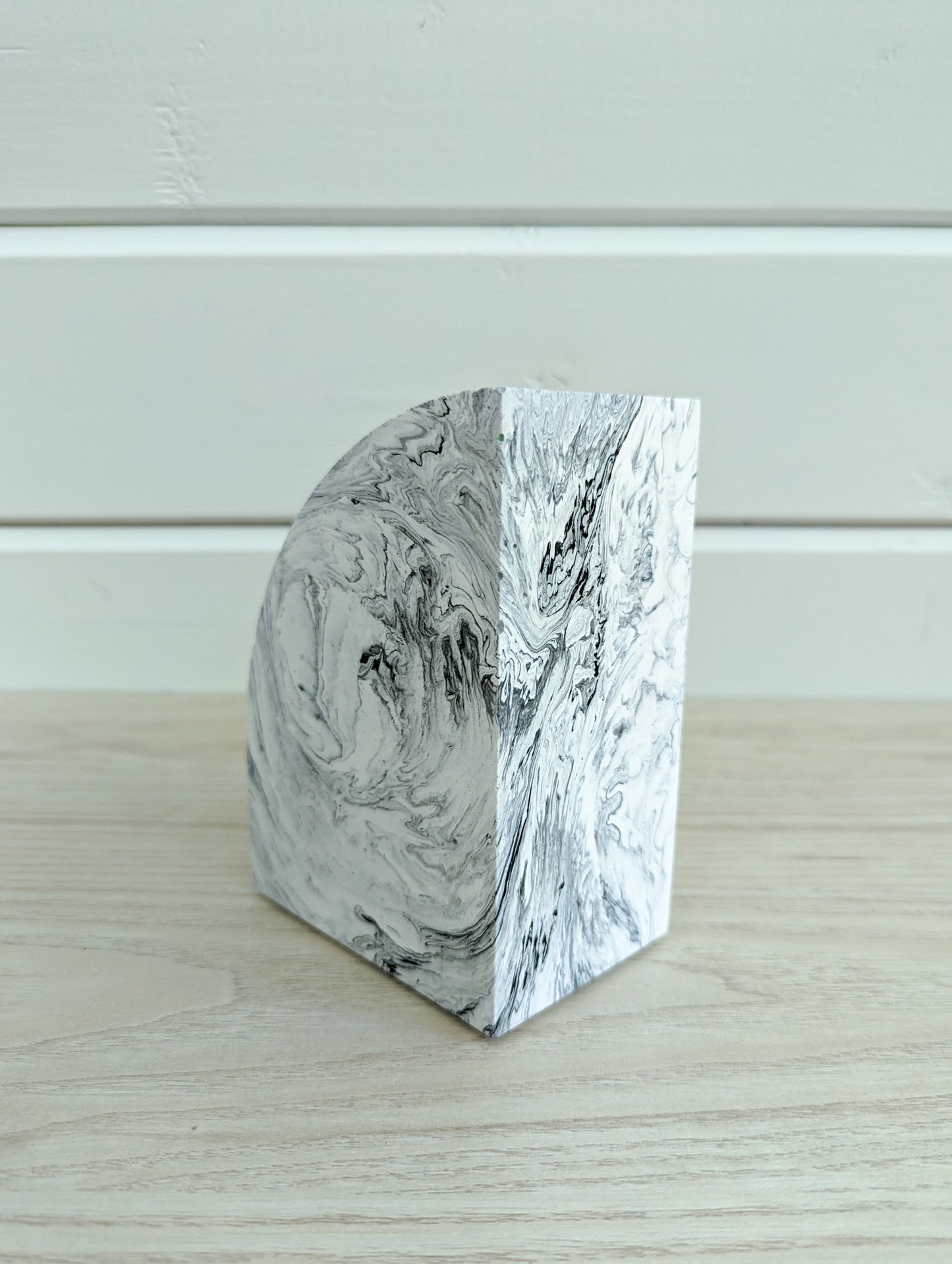 White Marbled Curve Bookend