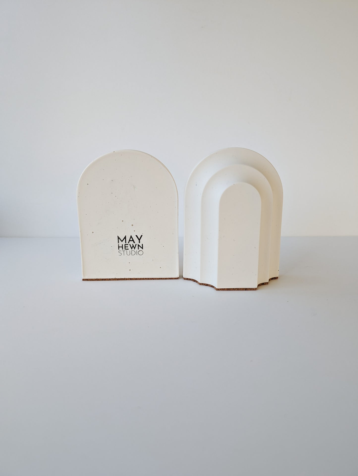 Minimalist Arch Bookends