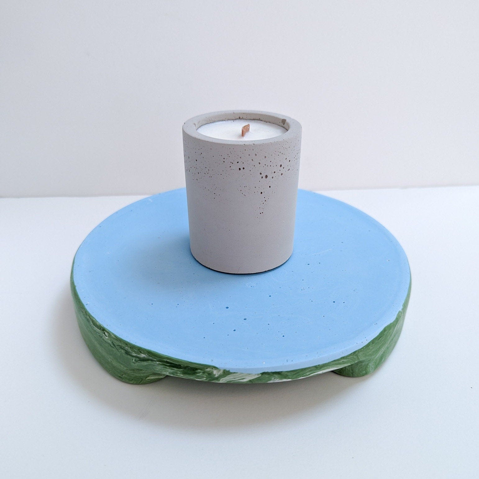 Marbled Footed Plant Pedestal or Tray