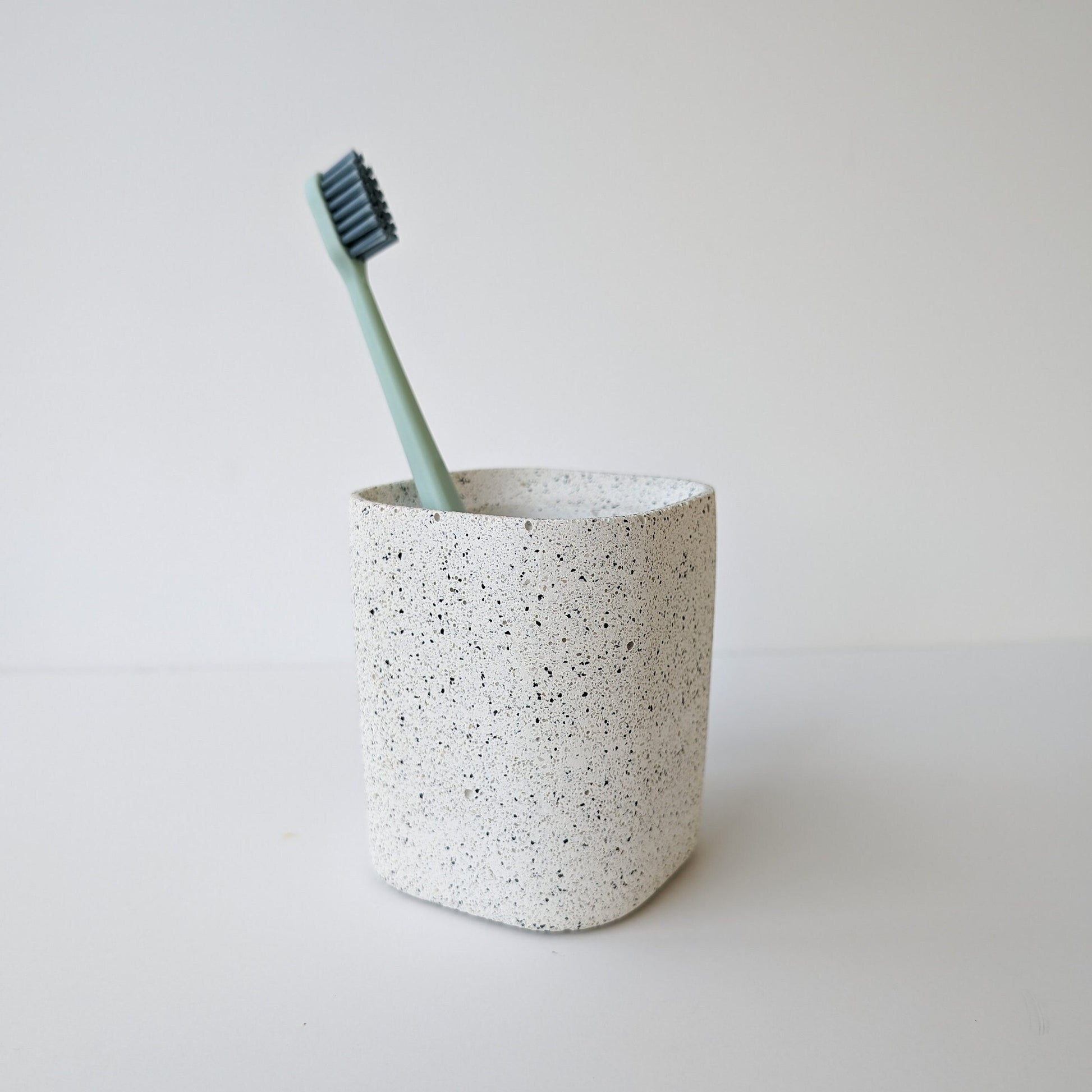 succulent toothbrush holder Concrete Toothbrush Holder