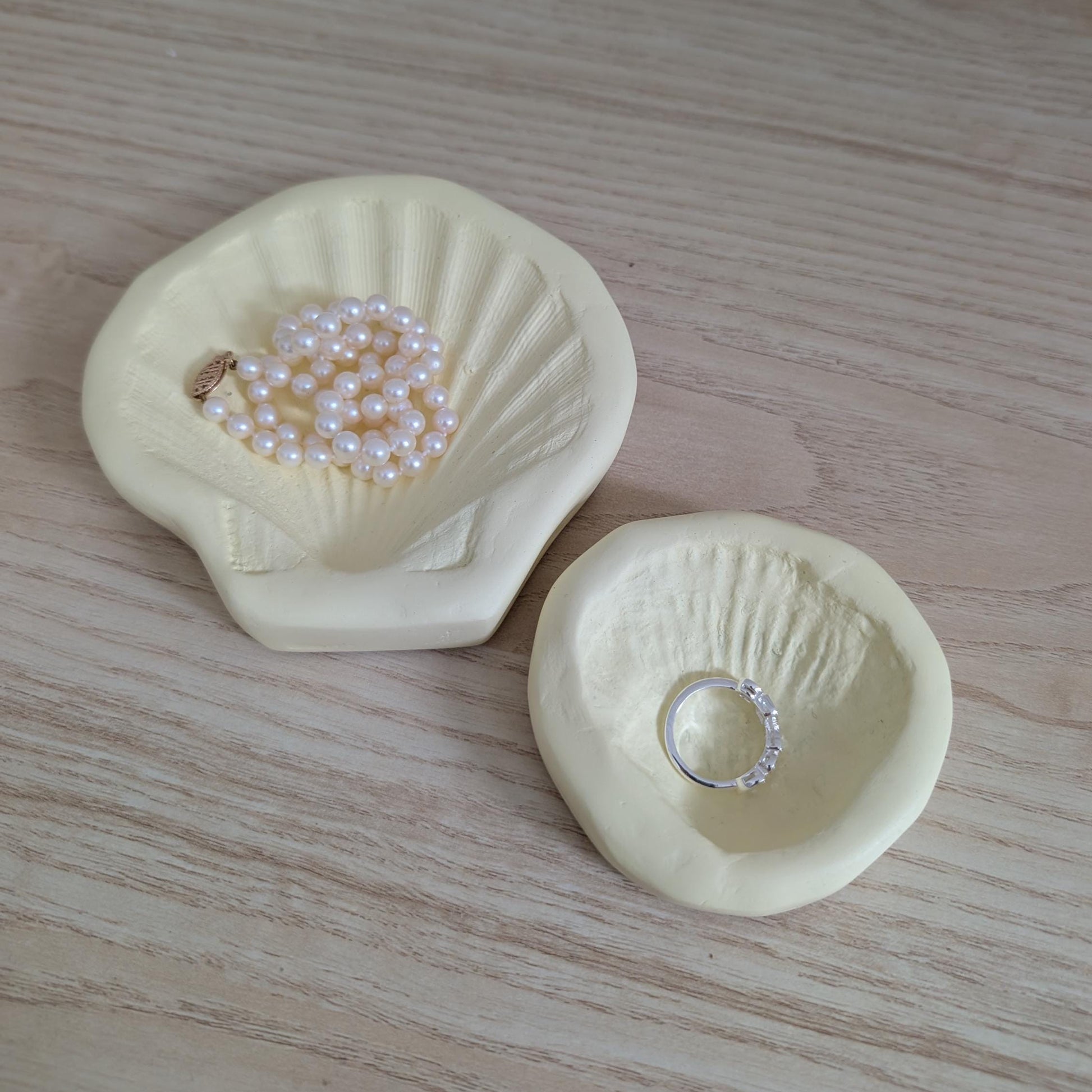 Oyster Ring Dish