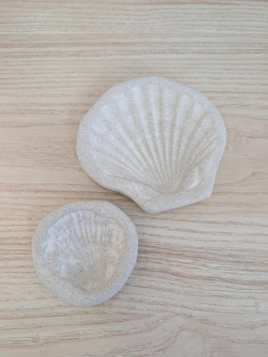 Concrete Oyster Shell Ring Dish