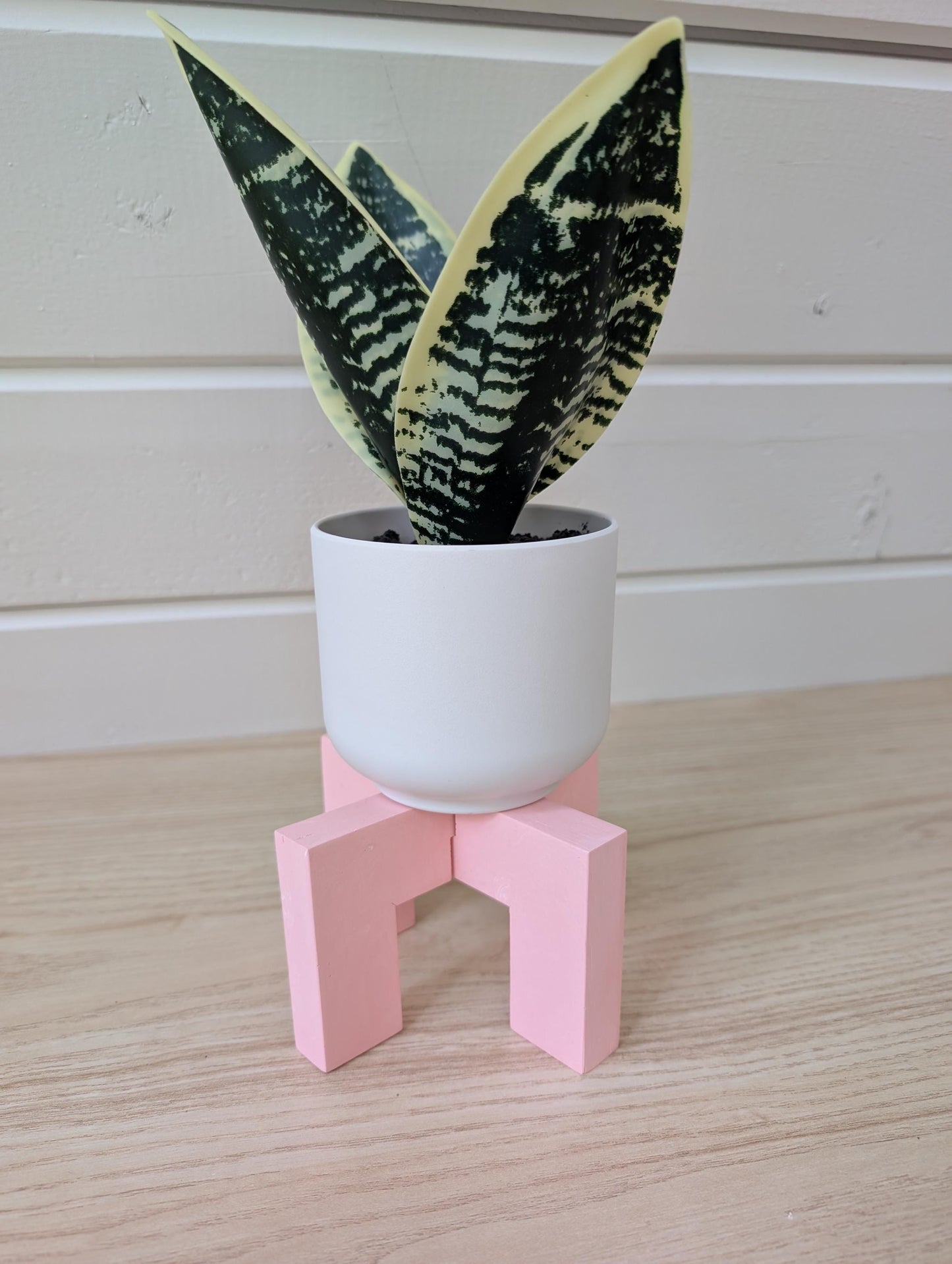 Pink Plant Stand, Pastel Pink Plant Riser, Indoor Pedestal