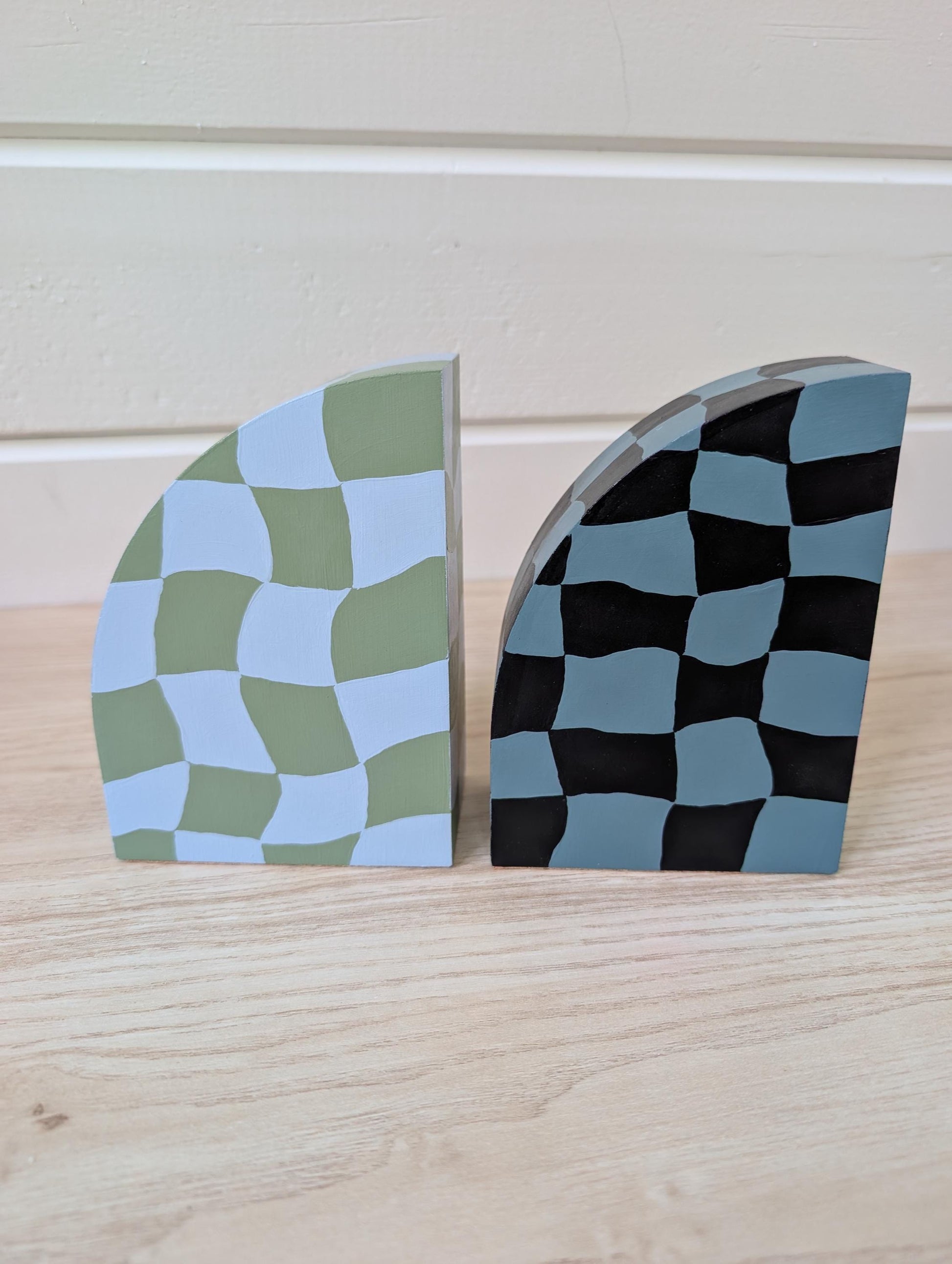 Curvy Checkered Bookend, Modern Maximalist Bookend