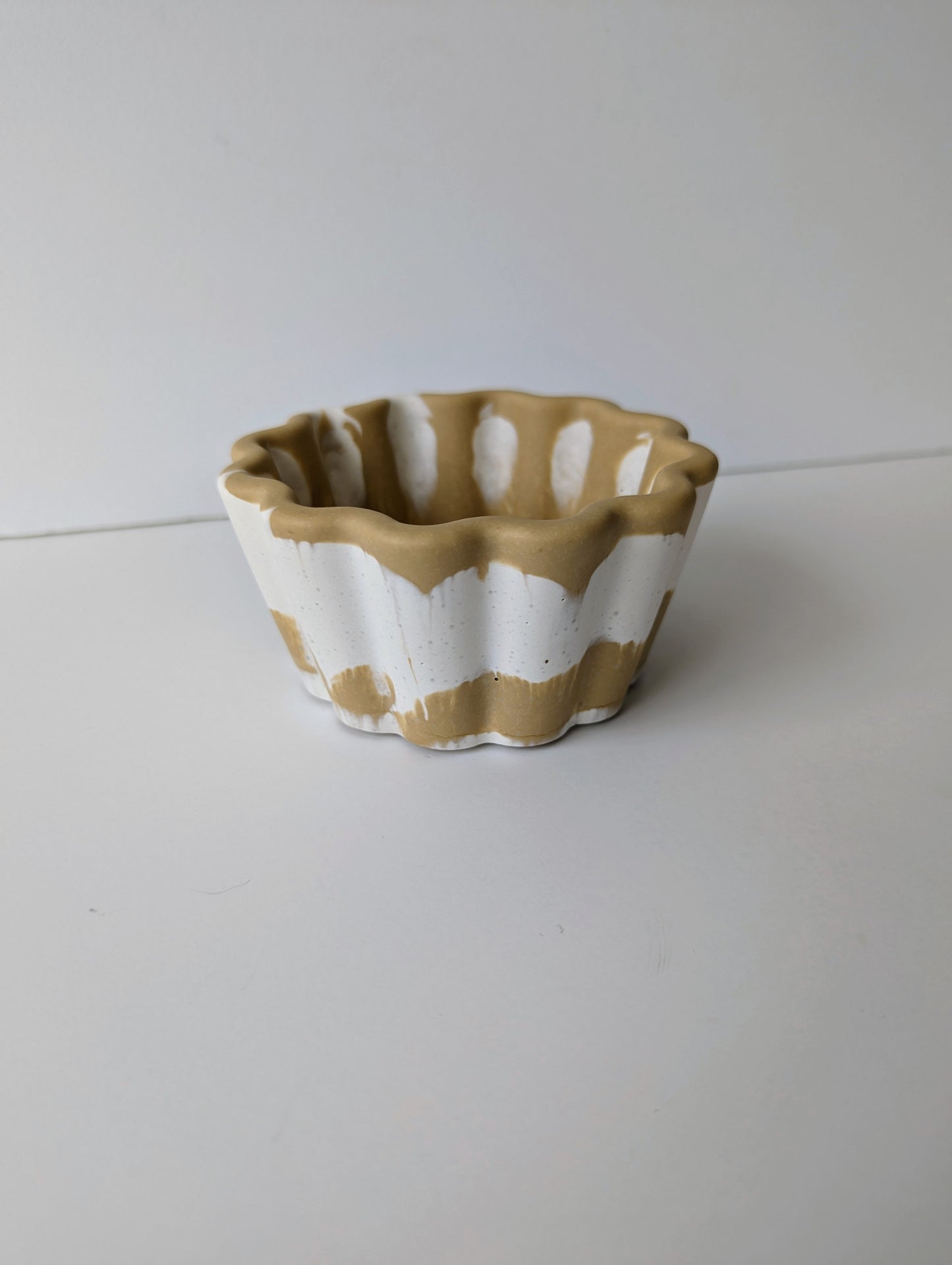 Tan Marbled Wavy Bowl