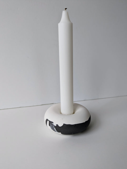 Charcoal Marbled Donut Taper Holder