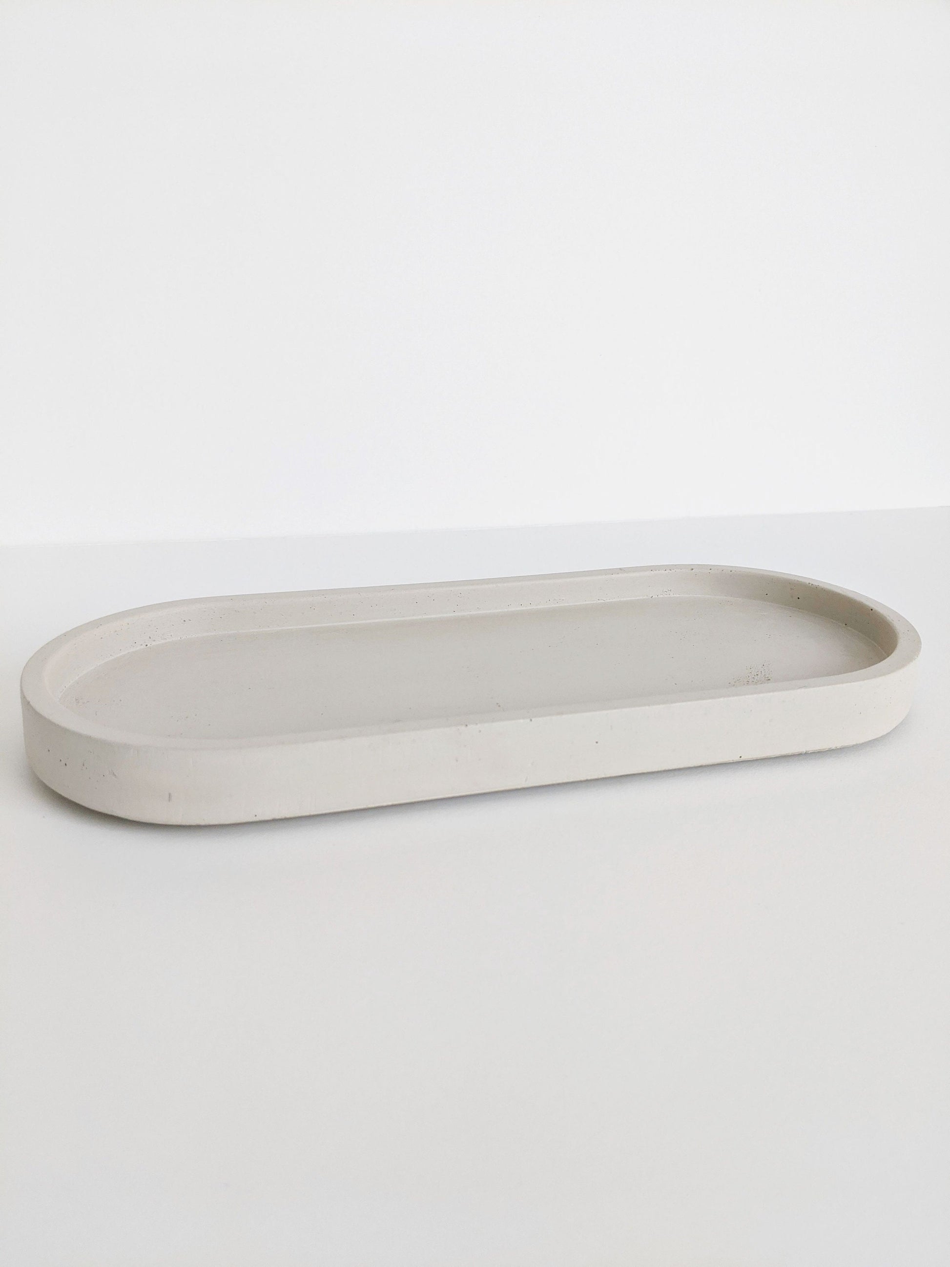 Concrete Pill Shaped Tray. Minimalist Concrete Bathroom Tray. Modern Home Office Desk Tray. Modern Scandi Home Decor. Oblong Tray for Keys.