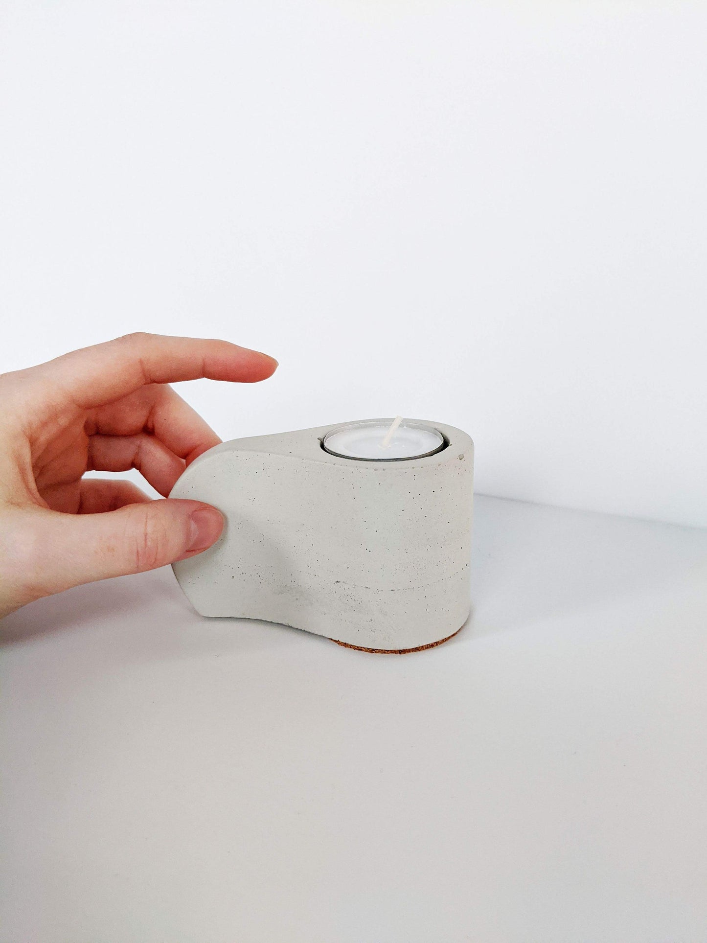 Hygge Handled Tealight Holder. Minimalist Concrete Tealight Candleholder with Handle. Modern Scandi Home Decor. Gifts under 30.